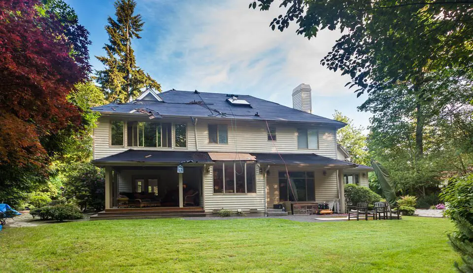 should I stay home during roof replacement-house getting its roof replaced
