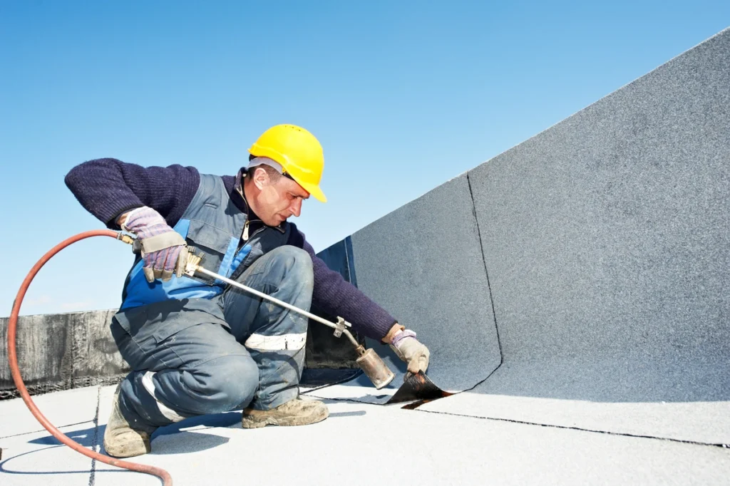 Flat Roof Maintenance: Ensuring Structural Integrity